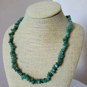 Green‎ Stone Necklace, 28in